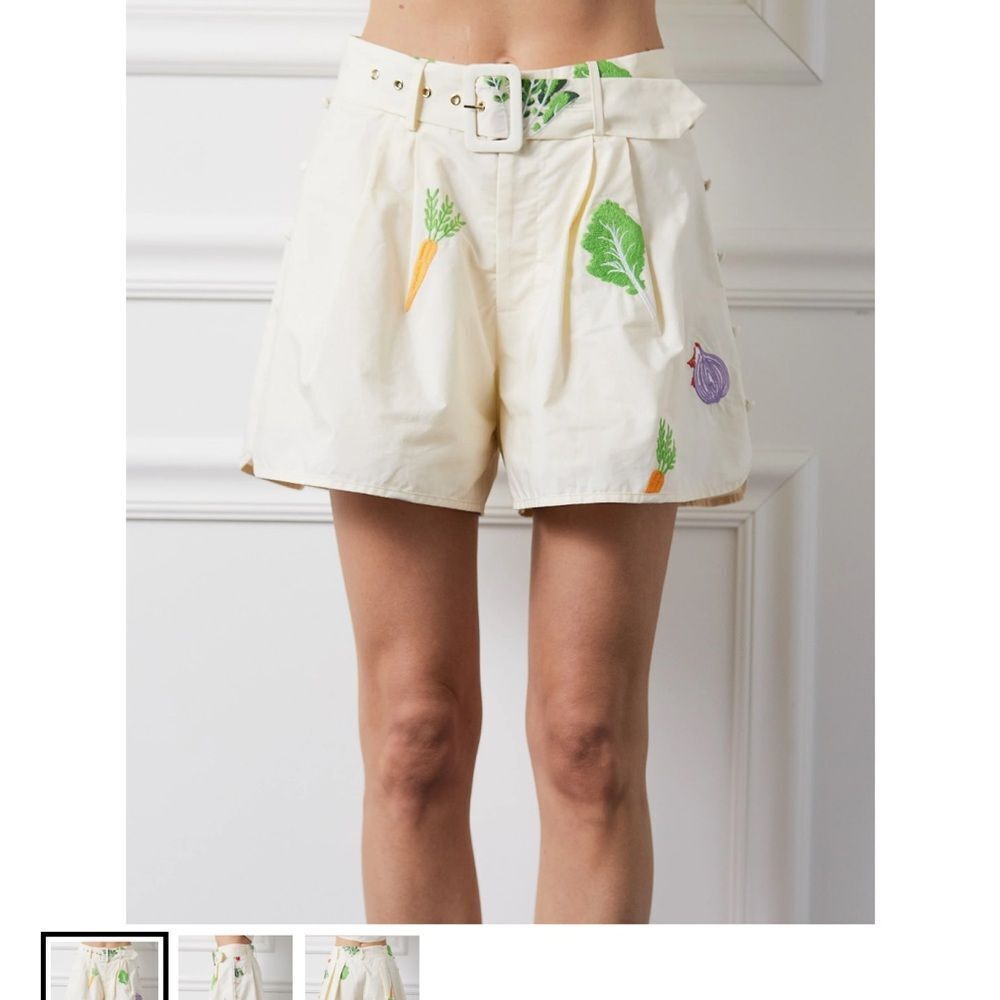 Ciebon Berta Embroidered Veggie Belted Shorts Vegetable High-Waist Shorts. NWT